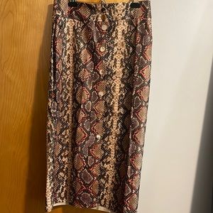 Zara Snakeskin print Skirt